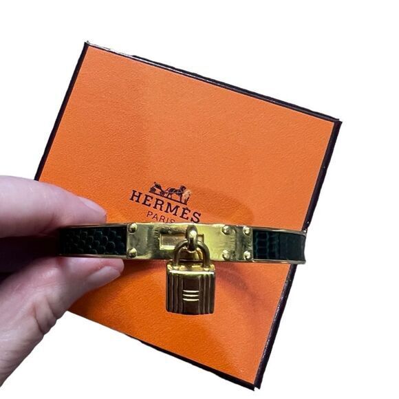Authentic Hermès Kelly Designer Bangle Bracelet Green - Picture 7 of 11